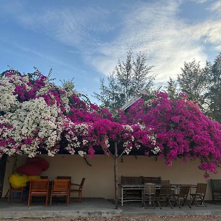 Orchid Boutique Beach Resort Phan Thiet Exterior photo