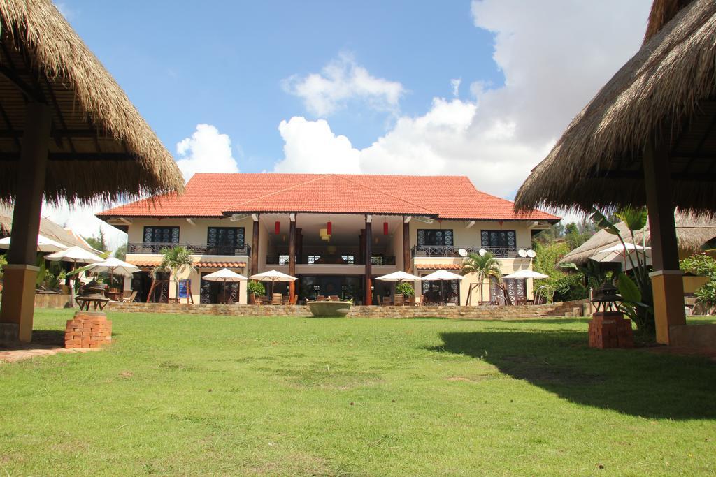 Orchid Boutique Beach Resort Phan Thiet Exterior photo