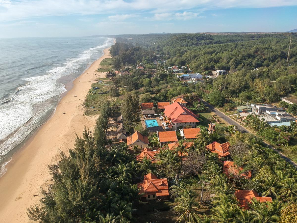 Orchid Boutique Beach Resort Phan Thiet Exterior photo